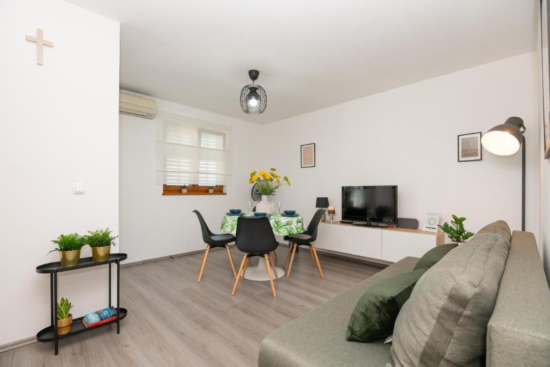 Panorama Suite Apartment - Stan Na Dan I Vise Imotski Zewnętrze zdjęcie